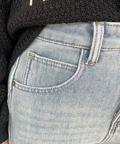 CRB(シーアールビー)の「裏起毛デニムワイドパンツ(デニムパンツ・レディース・ブルー/サックスブルー・S/M/L)」の22枚目の写真
