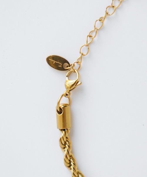 TUWAKRIM（トゥワクリム）の「【TUWAKRIM】ツイストチェーンネッックレス（ネックレス・レディース・シルバー/ゴールド・MEDIUM）」の20枚目の写真