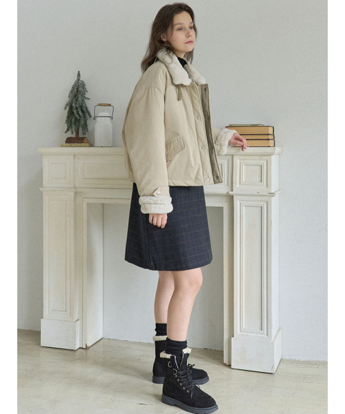 AVANT-G(アバン)の「Modern Fur Short Padding Jumper - BEIGE(ダウンジャケット/コート・レディース・その他・FREE)」の4枚目の写真