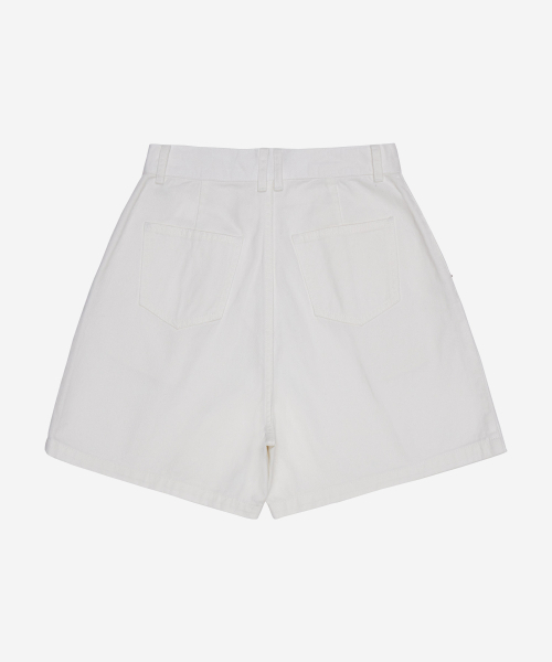 FIELDERS(フィールダーズ)の「WIDE TWO-TUCK HALF-PANTS WHITE(その他パンツ・レディース・その他・SMALL/MEDIUM)」の3枚目の写真