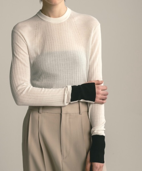 CINOH（チノ）の「CREW NECK TIGHT KNIT（ニット/セーター・レディース・ホワイト・36/38）」の8枚目の写真