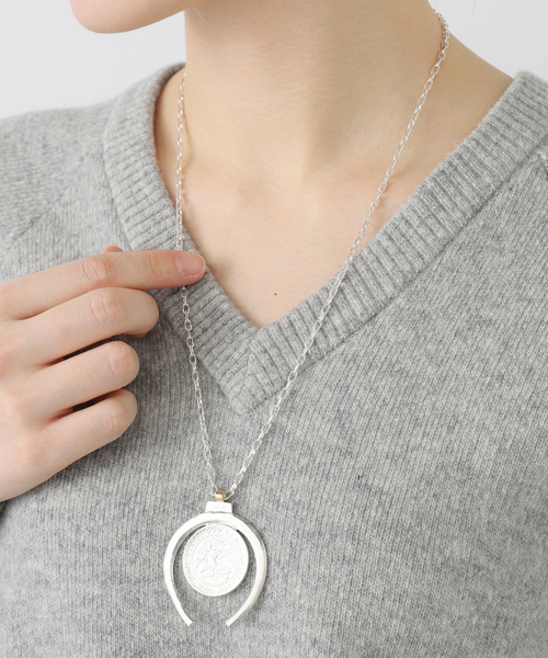FRAMeWORK（フレームワーク）の「GIGI/ジジ artemis horseshoe ネックレス（ネックレス・レディース・シルバー・FREE）」の9枚目の写真