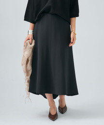 VERMEIL par iena（ヴェルメイユパーイエナ）の「後ろボタンペプラム