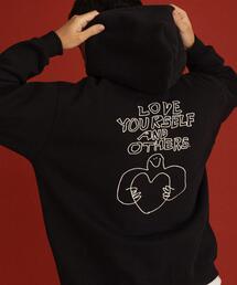 URBAN RESEARCH Sonny Label（アーバンリサーチサニーレーベル）の「オガワナツミ コラボスウェットフーディー（パーカー）」