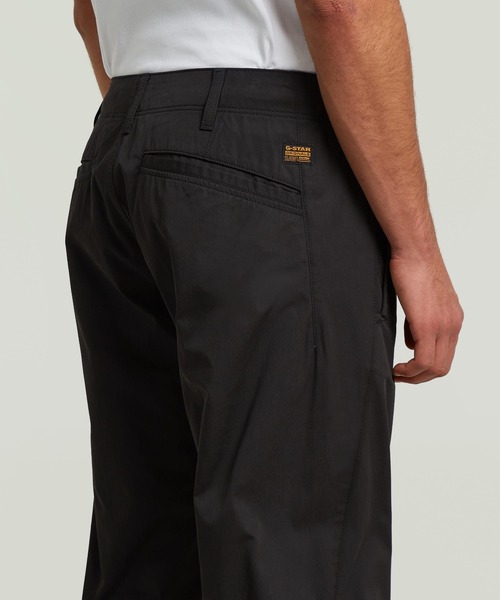 G-STAR(ジースター)の「Pleated Loose Tapered Chino/フロントプリーツルーズテーパードチノパンツ(チノパンツ・メンズ・ダークブラック・28/30/30/30/32/30/33/30/34/30/36/30)」の3枚目の写真