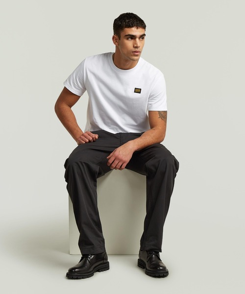 G-STAR(ジースター)の「Pleated Loose Tapered Chino/フロントプリーツルーズテーパードチノパンツ(チノパンツ・メンズ・ダークブラック・28/30/30/30/32/30/33/30/34/30/36/30)」の5枚目の写真