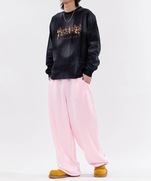 THRASHER（スラッシャー）の「【at】〔THRASHER/スラッシャー〕別注 ファーアップリケ スプレードット フェードロングスリーブTシャツ/ショート丈（Tシャツ/カットソー・メンズ・ピンク/レッド/ブラック/ブラウン・LARGE/MEDIUM/FREE）」の9枚目の写真
