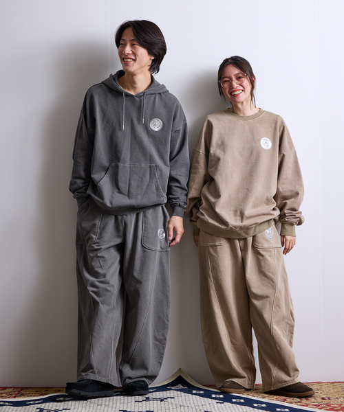 PARIS SAINT-GERMAIN（パリサンジェルマン）の「【Paris Saint-Germain / パリ・サン＝ジェルマン】 JP Pigment Pants（スウェットパンツ・メンズ・グレー/ブルー系その他/ベージュ・LARGE/MEDIUM/SMALL）」の5枚目の写真