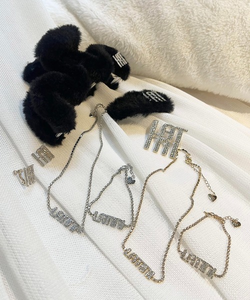 one after another NICE CLAUP（ワンアフターアナザーナイスクラップ）の「【Latini】ロゴピアス（ピアス（両耳用）・レディース・ゴールド/シルバー・FREE）」の10枚目の写真