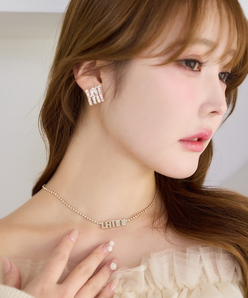 one after another NICE CLAUP（ワンアフターアナザーナイスクラップ）の「【Latini】ロゴピアス（ピアス（両耳用）・レディース・ゴールド/シルバー・FREE）」の7枚目の写真