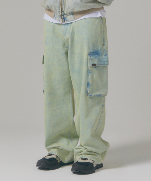 LMCの「LOOSE FIT DENIM CARGO PANTS sand(デニムパンツ・レディース・その他・S/M/L)」の1枚目の写真