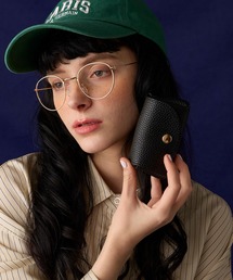 BONLECILL Marche（ボンルシールマルシェ）の「【BONLECILL Marche】《お札が折れない》ゴールドボタンラウンドミニウォレット/財布/コインケース/小物入れ（財布）」