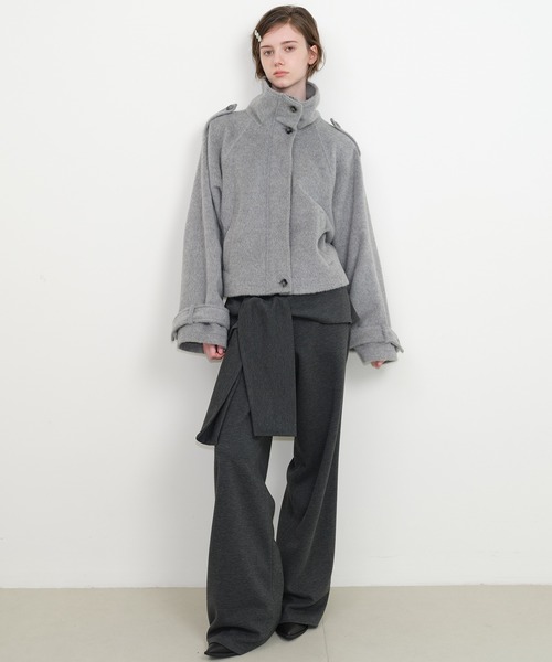 SOLWEIGE(ソルヴェイグ)の「【SOLWEIGE】ラビットファー×ウール×シルク混 アルパカ調 ロングパイルショートコート(ピーコート・レディース・ダークパープル/グレー・L/M/S)」の8枚目の写真