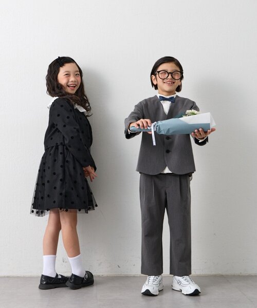 CIAOPANIC TYPY（チャオパニックティピー）の「【KIDS】【フォーマル・セレモニー】洗えるジャケットパンツセット（テーラードジャケット・キッズ・グレー・SMALL/MEDIUM）」の8枚目の写真