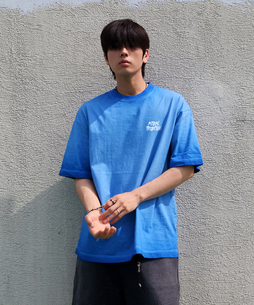 ASTRAL PROJECTION（アストラルプロジェクション）の「グラフィティレタリングピグメントルーズフィット半袖Tシャツ_ブルー（Tシャツ/カットソー・メンズ・その他・L/XL/XXL/M）」の6枚目の写真