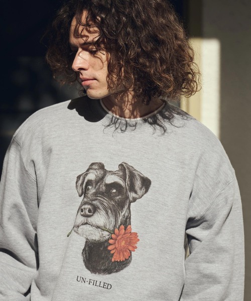 UN-FILLED(アンフィルド)の「msw1838- REAL GERBERA DOG CN SWEAT スウェット(シュナウザー)(SDUF-2602SNZ)(スウェット・メンズ・グレー/ホワイト・XL/L/M)」の1枚目の写真