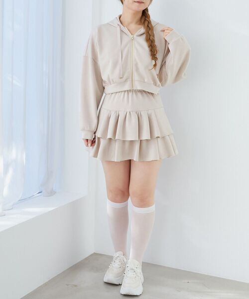 MAJESTIC LEGON（マジェスティックレゴン）の「ドロストリボンラインストーンパーカー（パーカー・レディース・チャコールグレー/アイボリー/ピンクベージュ/ブラック/グレー・MEDIUM）」の22枚目の写真