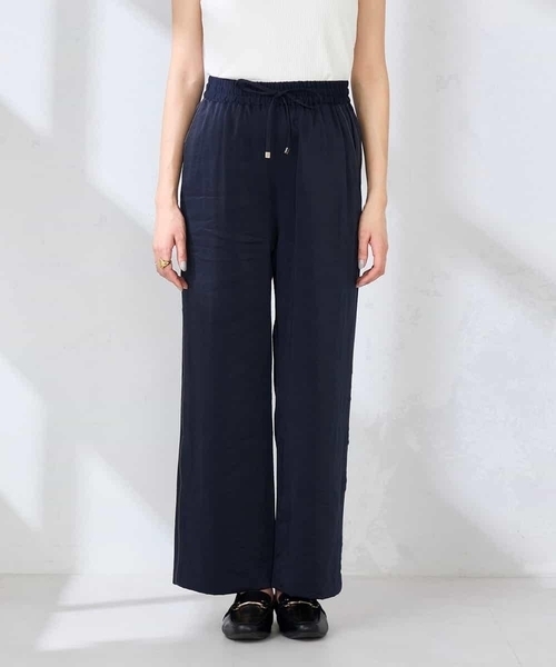 a.v.v(アーヴェヴェ)の「【洗える】サテンワイドパンツ(その他パンツ・レディース・ネイビー/グレー系その他・40/38)」の21枚目の写真