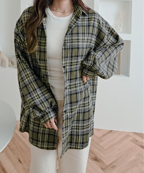 kirakiraShop(キラキラショップ)の「チェック柄 ルーズフィット シャツ(シャツ/ブラウス・レディース・ベージュ/ネイビー/ブルー/グリーン・FREE)」の16枚目の写真