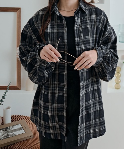 kirakiraShop(キラキラショップ)の「チェック柄 ルーズフィット シャツ(シャツ/ブラウス・レディース・ベージュ/ネイビー/ブルー/グリーン・FREE)」の19枚目の写真