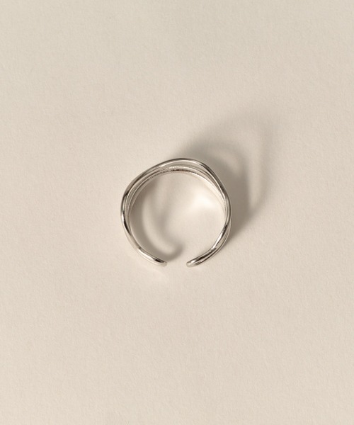novice（ノーヴィス）の「【novice】Layer Flow Ring［Stainless］（リング・レディース・シルバー/ゴールド・FREE）」の8枚目の写真