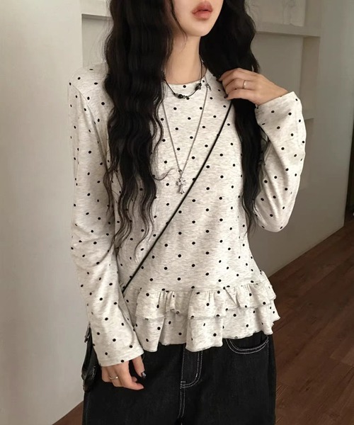 CERCA(チェルカ)の「HALEY PESCA/ドット柄 フリルカットソー(Tシャツ/カットソー・レディース・ライトグレー・SMALL/MEDIUM/LARGE/X-LARGE)」の8枚目の写真