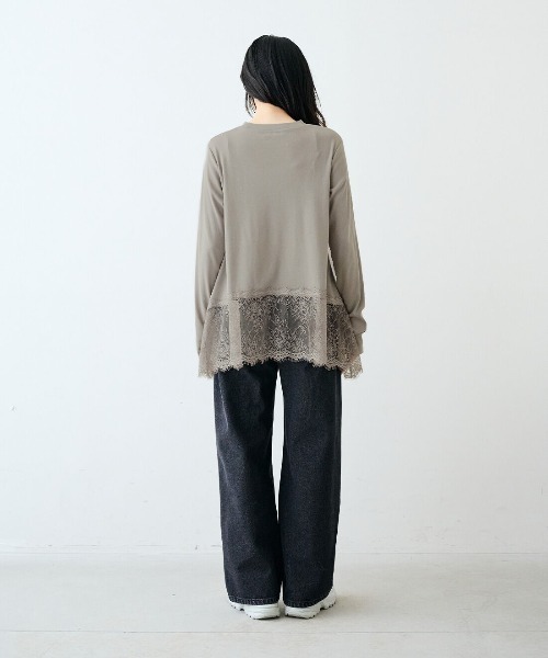 MEDE19F(メデジュウキュウ)の「MEDE19F ヘムレーストップス(Tシャツ/カットソー・レディース・ホワイト/ブラック/グレイッシュベージュ・L/3L/LL/M)」の6枚目の写真