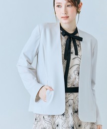 ノーカラーコンパクトジャケット