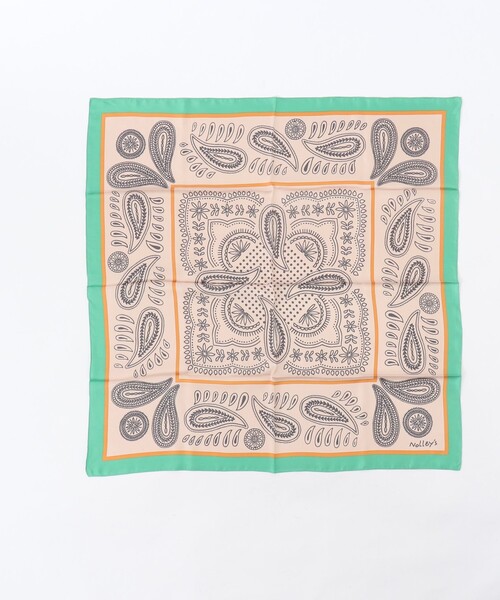 NOLLEY’S（ノーリーズ）の「シルクプリントスカーフ88（バンダナ/スカーフ・レディース・ネイビー系/グリーン系その他・FREE）」の6枚目の写真