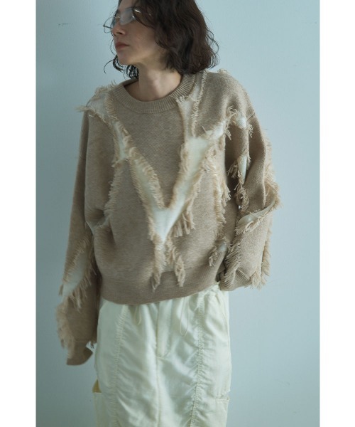 marjour(マージュール)の「FRINGE LINE KNIT TOP(ニット/セーター・レディース・ベージュ/グレー・M)」の13枚目の写真