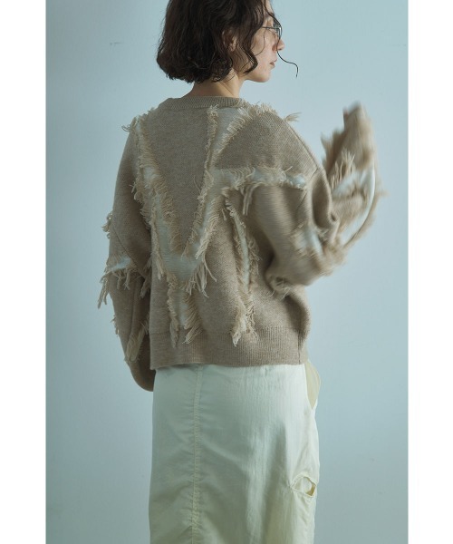marjour(マージュール)の「FRINGE LINE KNIT TOP(ニット/セーター・レディース・ベージュ/グレー・M)」の14枚目の写真