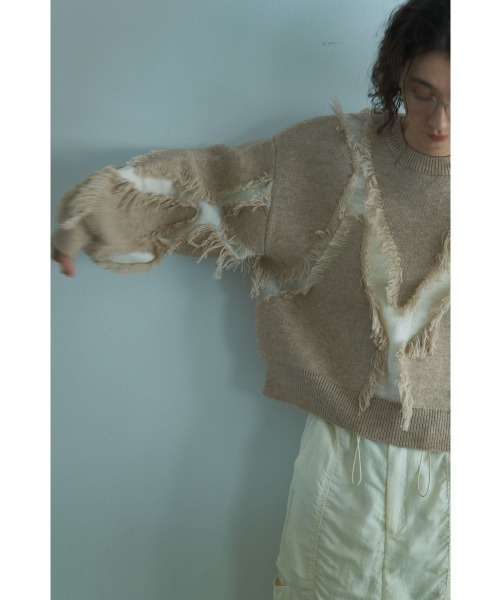 marjour(マージュール)の「FRINGE LINE KNIT TOP(ニット/セーター・レディース・ベージュ/グレー・M)」の15枚目の写真