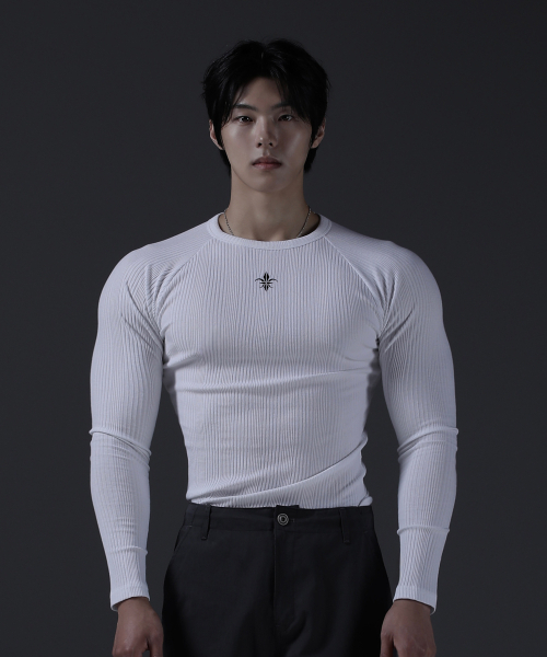 CARMID（カミド）の「ノーブルラグランロングスリーブ長袖Tシャツ[ホワイト]（Tシャツ/カットソー・メンズ・その他・1/2/3）」の2枚目の写真