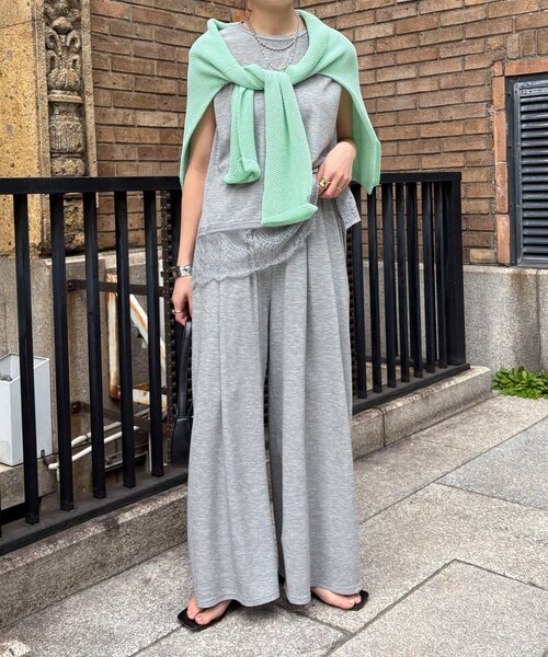 DouDou(ドゥドゥ)の「【セットアップ可能】裾レースタンク(Tシャツ/カットソー・レディース・ブラック/オフホワイト/グレー・FREE)」の18枚目の写真