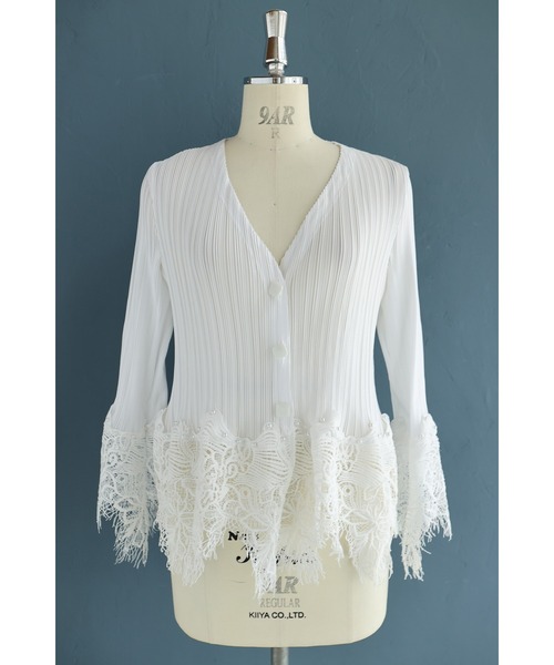 cawaii（カワイイ）の「細やかに浮かぶランダム裾レースのプリーツカーディガン（カーディガン/ボレロ・レディース・ブラック/ホワイト・FREE）」の5枚目の写真