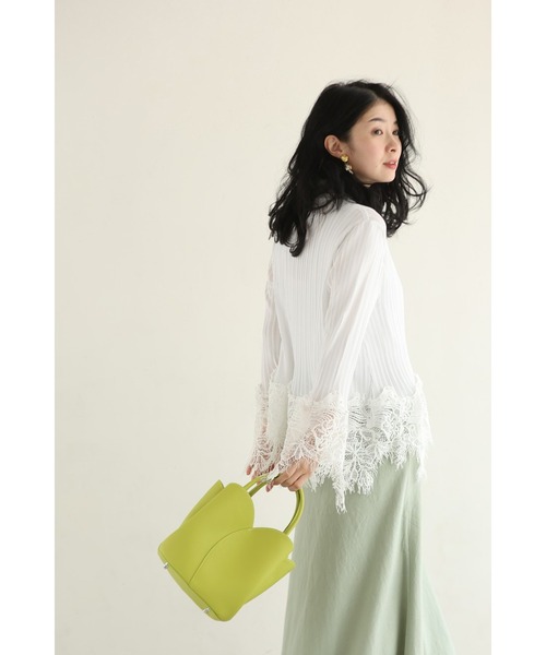 cawaii（カワイイ）の「細やかに浮かぶランダム裾レースのプリーツカーディガン（カーディガン/ボレロ・レディース・ブラック/ホワイト・FREE）」の15枚目の写真