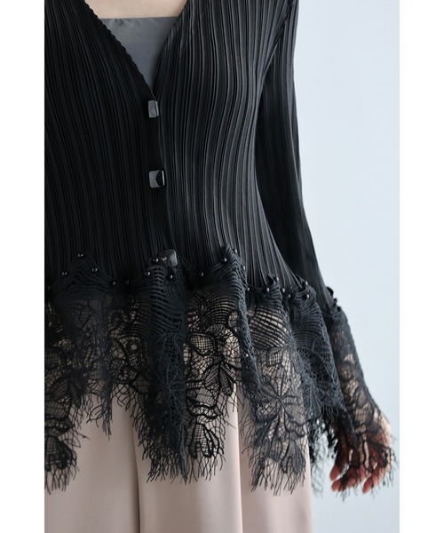 cawaii（カワイイ）の「細やかに浮かぶランダム裾レースのプリーツカーディガン（カーディガン/ボレロ・レディース・ブラック/ホワイト・FREE）」の20枚目の写真