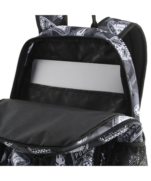 PUMA（プーマ）の「PUMA プーマ ユニセックス プーマ アカデミー AOP バックパック 29L PUMA ACADEMY（バックパック/リュック・メンズ・グリーン系その他/ブラック×パープル/ピンク/ブラック系その他2/ピンク系その他・フリー）」の11枚目の写真