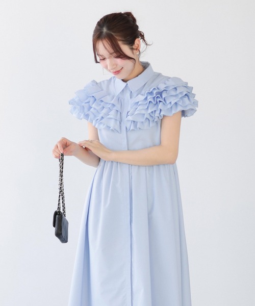Fit more（フィットモア）の「ダリアフリルロングシャツワンピース（シャツワンピース・レディース・ホワイト/ネイビー/ブルー・LONG/SHORT）」の5枚目の写真