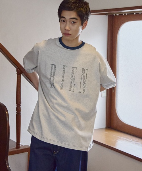 niko and...(ニコアンド)の「プレーティングロゴTシャツ(Tシャツ/カットソー・メンズ・チャコール/ピンク/グリーン/ライトグレー・MEDIUM/LARGE)」の2枚目の写真