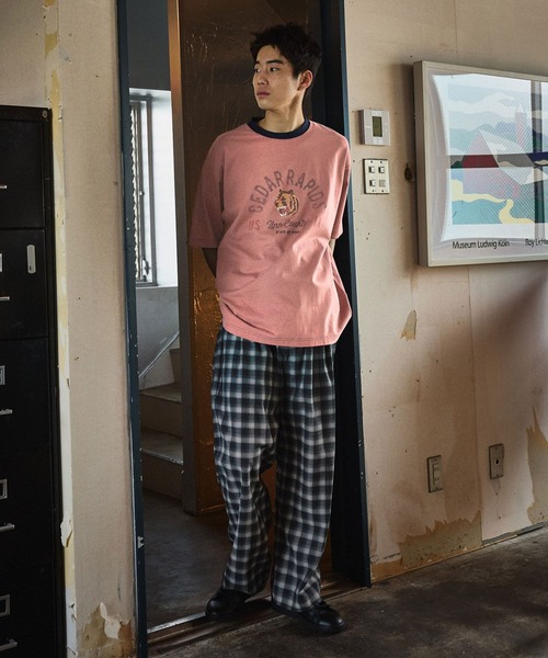 niko and...(ニコアンド)の「プレーティングロゴTシャツ(Tシャツ/カットソー・メンズ・チャコール/ピンク/グリーン/ライトグレー・MEDIUM/LARGE)」の7枚目の写真