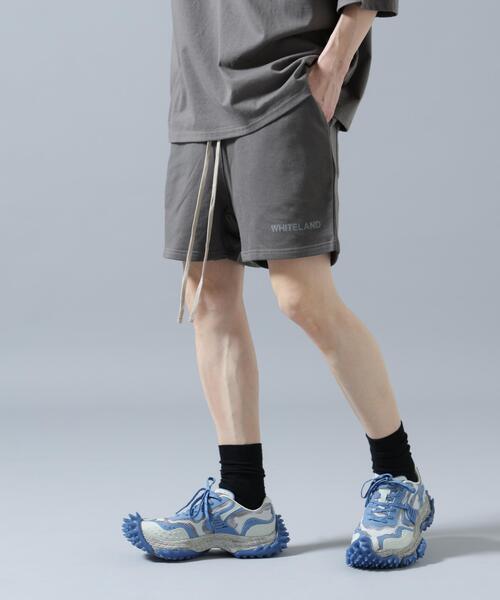 WHITELAND(ホワイトランド)の「【WEB&DEPOT限定】WHITELAND/ホワイトランド/LOGO SWEAT SHORTS(スウェットパンツ・メンズ・ベージュ/ブラック/グレー・L/M/S)」の18枚目の写真