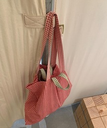 レイヤードポーチ付きギンガムショルダーバッグ