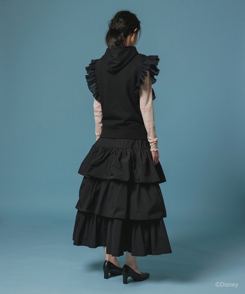 NON TOKYO（ノントーキョー）の「Disney 『Snow White』 NON TOKYO 　FRILL SLEEVE HOODIE（パーカー・レディース・ブラック/カーキ・FREE）」の5枚目の写真