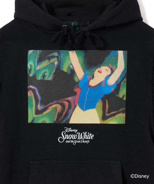 NON TOKYO（ノントーキョー）の「Disney 『Snow White』 NON TOKYO 　FRILL SLEEVE HOODIE（パーカー・レディース・ブラック/カーキ・FREE）」の15枚目の写真