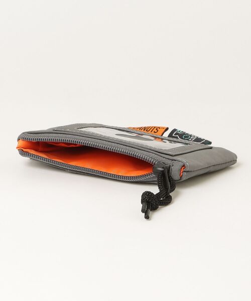 FUNALIVE（ファンアライブ）の「SNOOPY スヌーピー パスポーチ RE-PET リール付き（パスケース・レディース・グレー/ベージュ・FREE）」の18枚目の写真