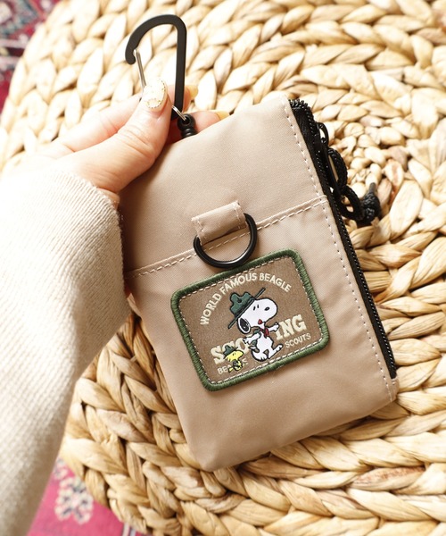 FUNALIVE（ファンアライブ）の「SNOOPY スヌーピー パスポーチ RE-PET リール付き（パスケース・レディース・グレー/ベージュ・FREE）」の16枚目の写真