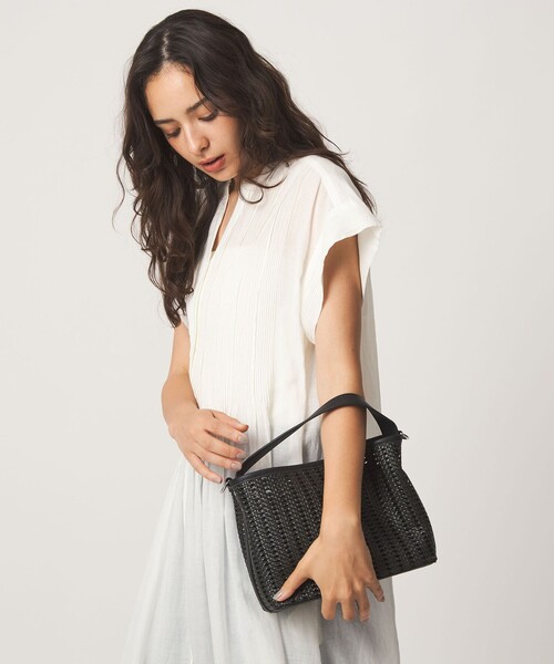 green label relaxing（グリーンレーベルリラクシング）の「メッシュワンハンドルバッグ（ショルダーバッグ・レディース・ブラック/シルバー/ブラウン系・FREE）」の2枚目の写真