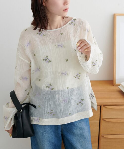 DISCOAT（ディスコート）の「【WEB限定】花柄刺繍シアーブラウス（シャツ/ブラウス・レディース・オフホワイト/ブラック/アイボリー・FREE）」の15枚目の写真