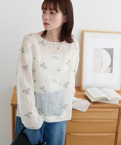 DISCOAT（ディスコート）の「【WEB限定】花柄刺繍シアーブラウス（シャツ/ブラウス・レディース・オフホワイト/ブラック/アイボリー・FREE）」の16枚目の写真